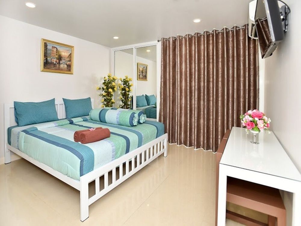 Parvena Hotel Sathorn Бангкок Экстерьер фото